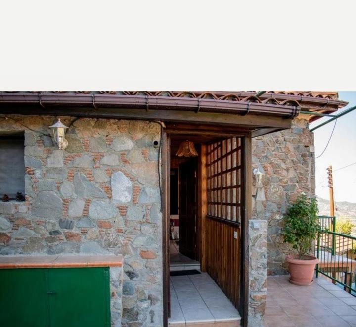 Σπίτι Με Θέα Villa Alona Екстериор снимка
